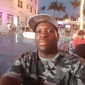 Meet your Posher, Antoine